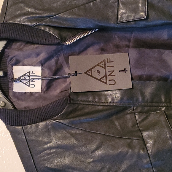 UNIF*BRAND NEW WOMANS LEATHER JACKET W CARGO SLEEVES XS W TAGS - Picture 2 of 2